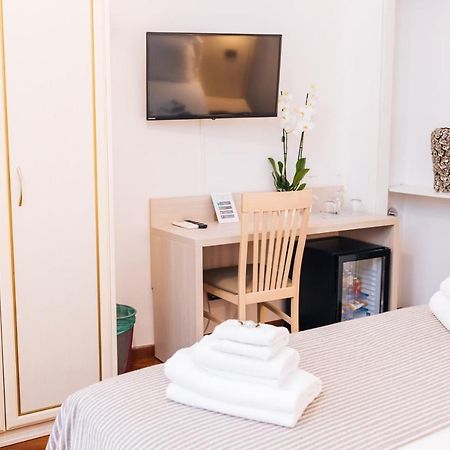 Magik Rooms Rome Bagian luar foto