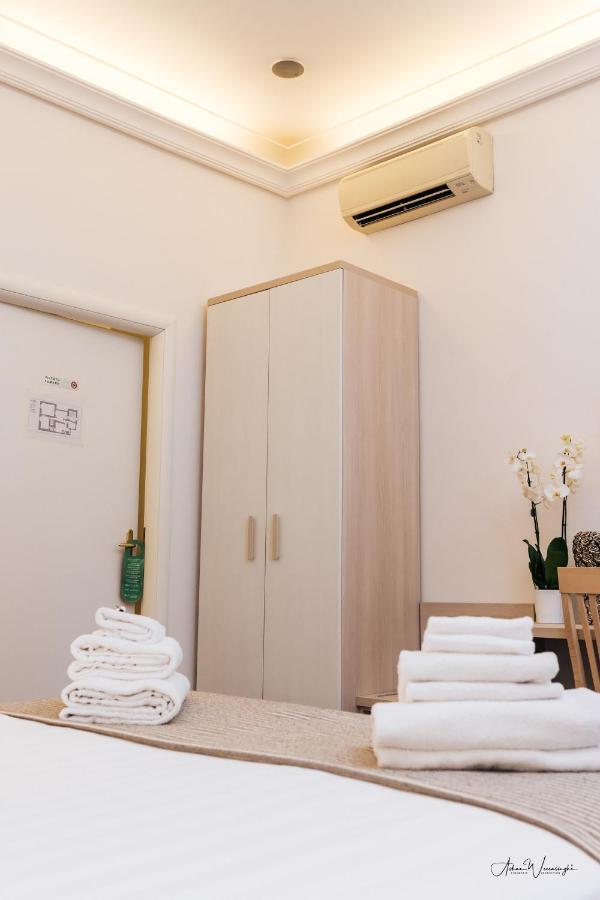 Magik Rooms Rome Bagian luar foto